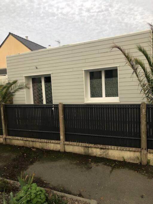 Maisonnette Autonome Questembert Exterior foto